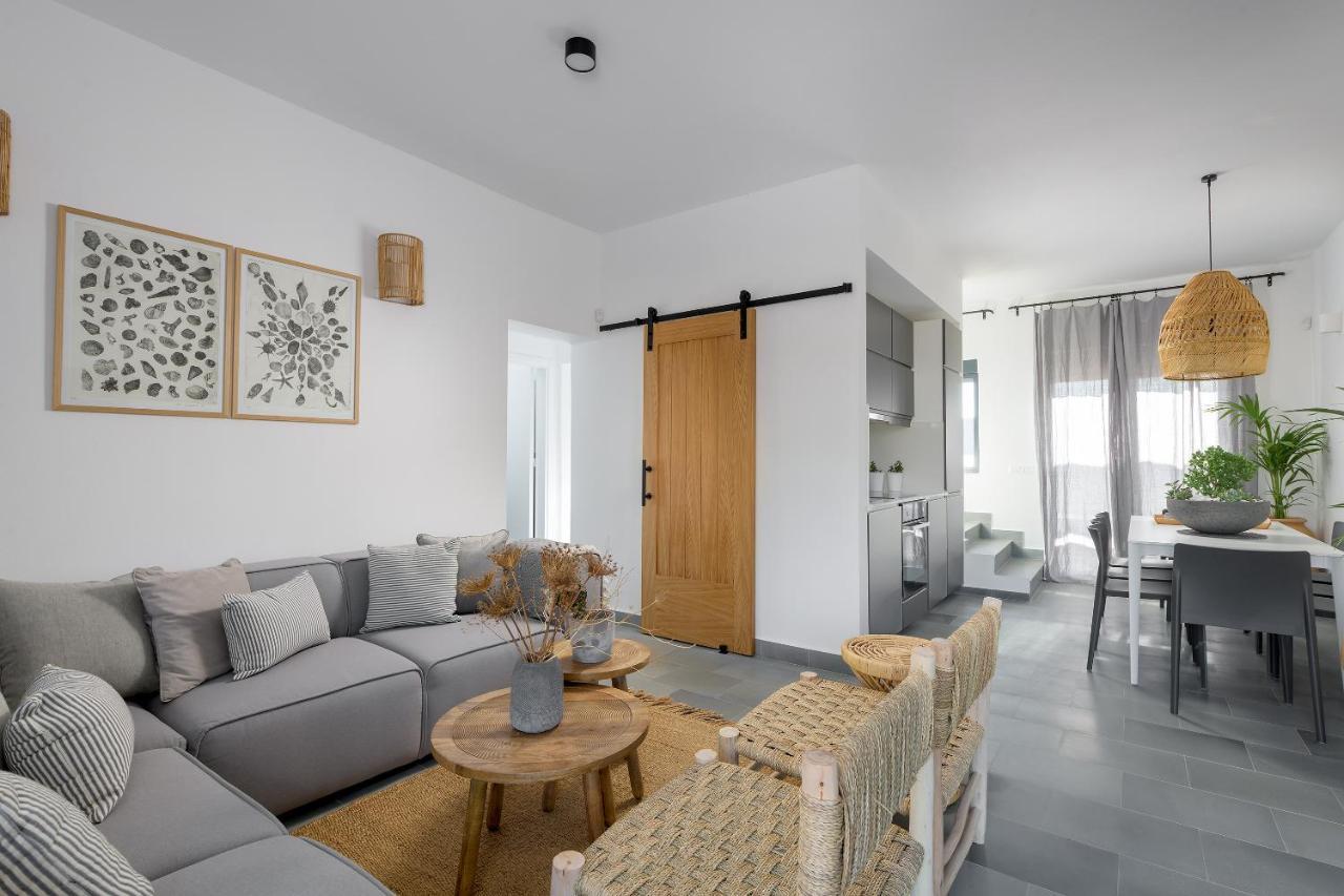 Seawater Villa Lakhania Exteriér fotografie